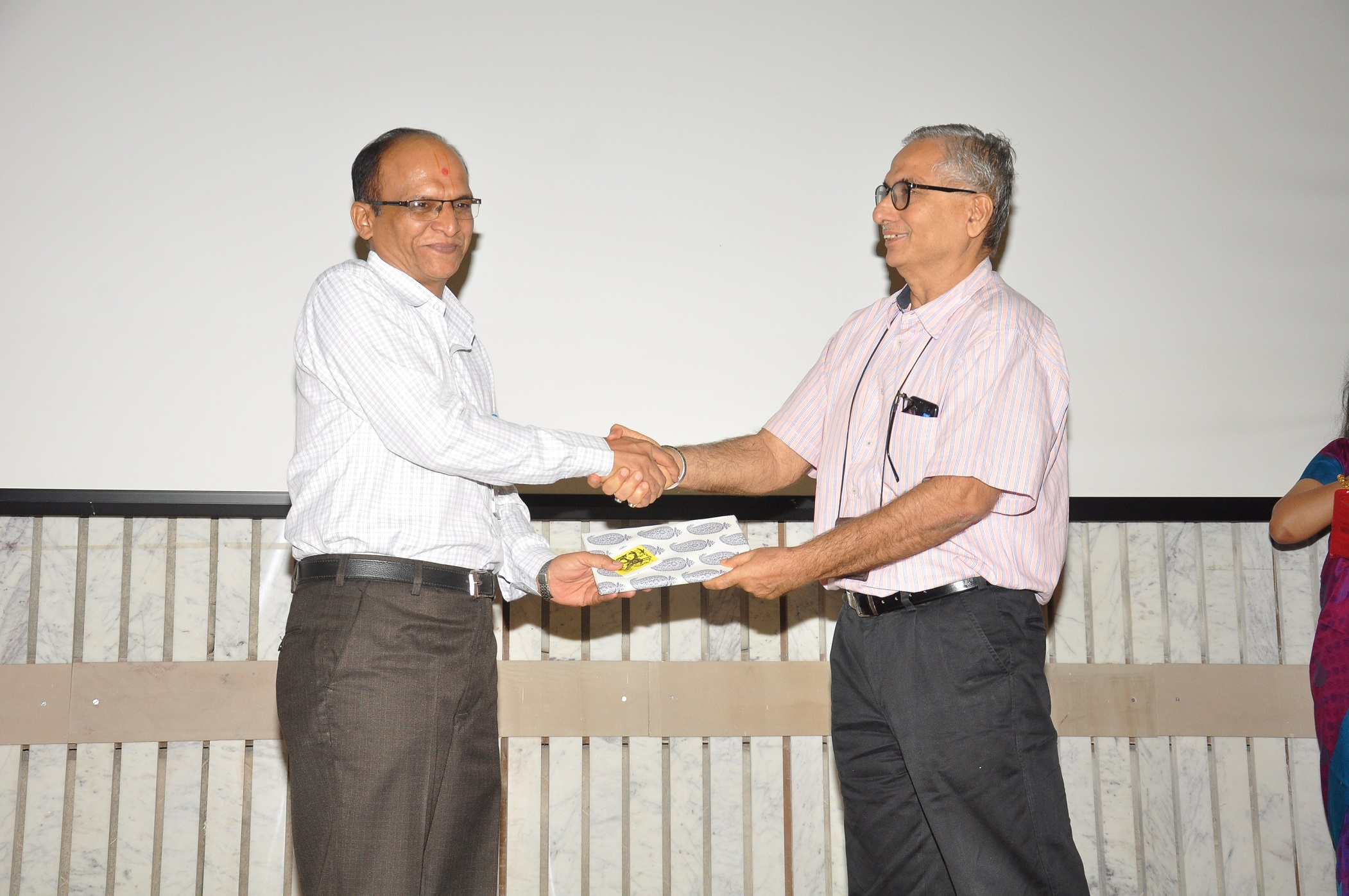 ड्यूटेरियम / भारी जल के गैर-परमाणु अनुप्रयोगों पर विषय बैठक – 30.04.2019 : सत्र 3 (भारतीय उद्योगों के साथ सहयोग)