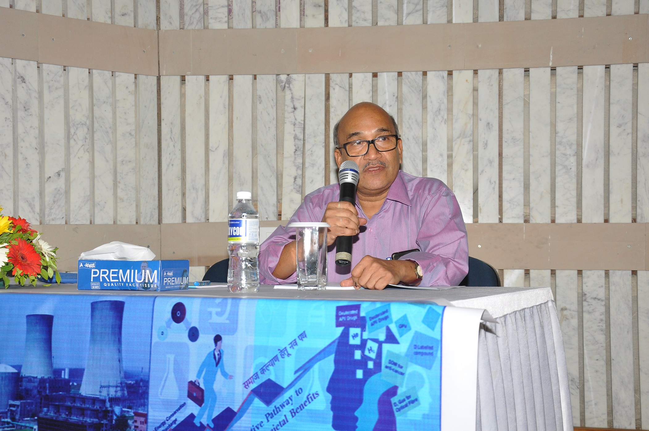ड्यूटेरियम / भारी जल के गैर-परमाणु अनुप्रयोगों पर विषय बैठक – 30.04.2019 : सत्र 1 (एचडब्ल्यूबी एवं डीएई की अन्य इकाइयों द्वारा की जा रही गतिविधियाँ)