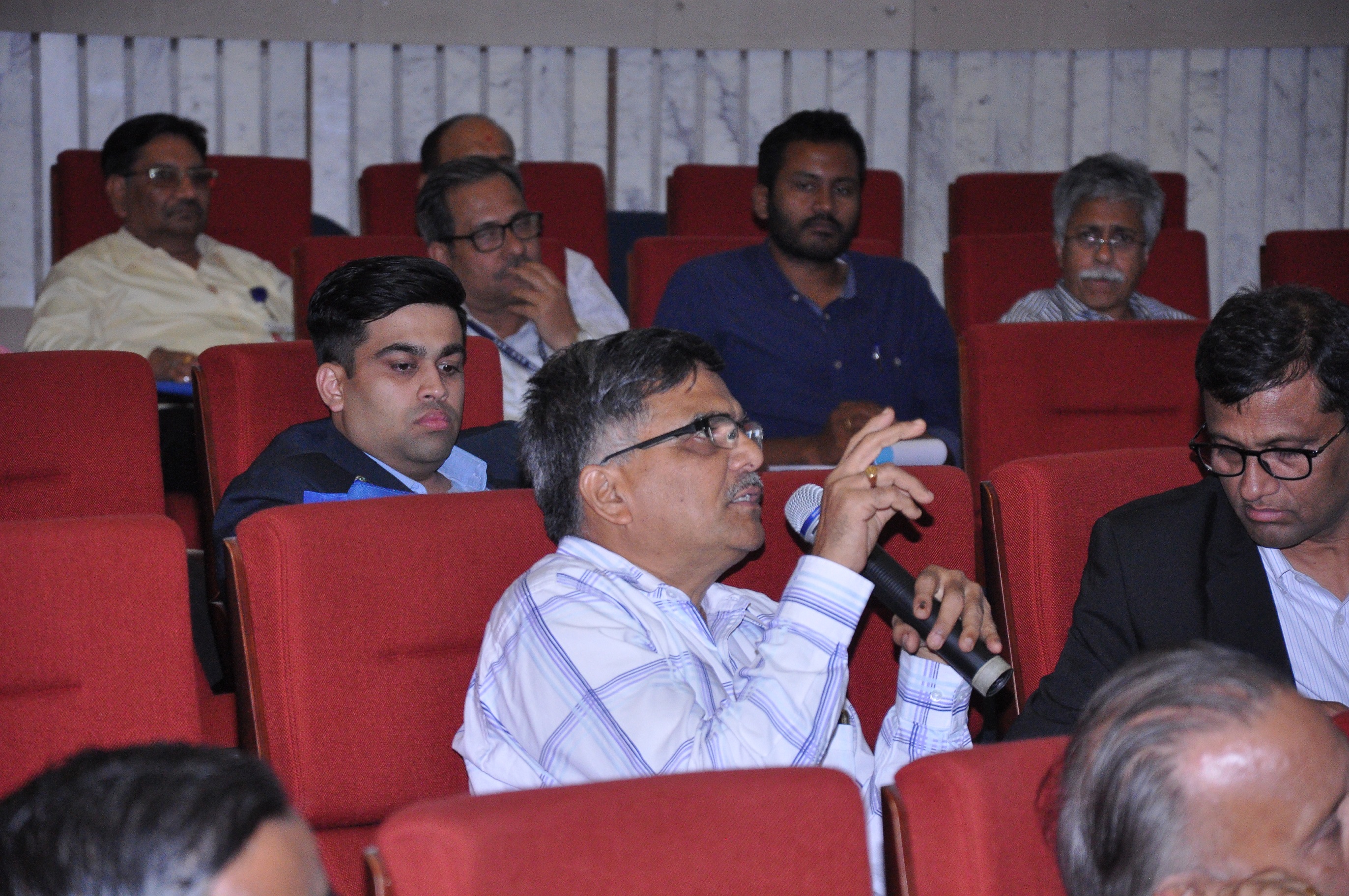 ड्यूटेरियम / भारी जल के गैर-परमाणु अनुप्रयोगों पर विषय बैठक – 30.04.2019 : सत्र 2 (संस्थानों के साथ सहयोग)