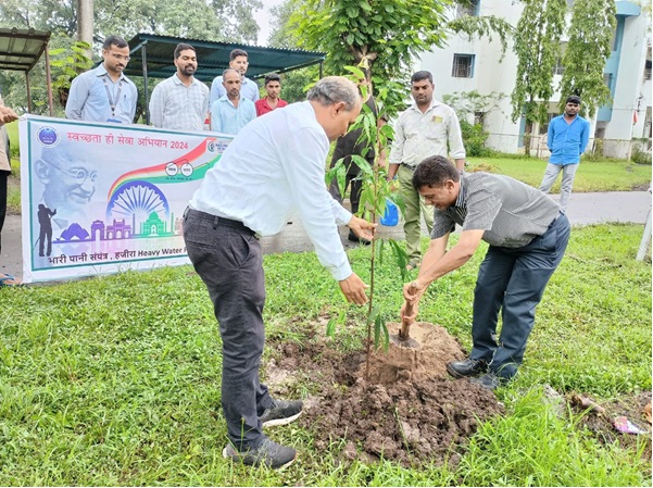 स्वच्छता अभियान एवं स्वच्छता ही सेवा – 2024 का आयोजन एचडब्ल्यूपी हजीरा में