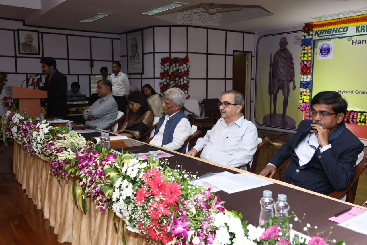 22 अगस्त 2024 को केआरआईबीएचसीओ ऑडिटोरियम, हजीरा में परमाणु ऊर्जा विभाग द्वारा “hgSBR टेक्नोलॉजी आधारित एसटीपी” का सूरत नगर निगम को हस्तांतरण किया गया, जिसके पश्चात स्नेह रश्मि बॉटनिकल गार्डन, उगत में एसटीपी स्थल का दौरा किया गया।
