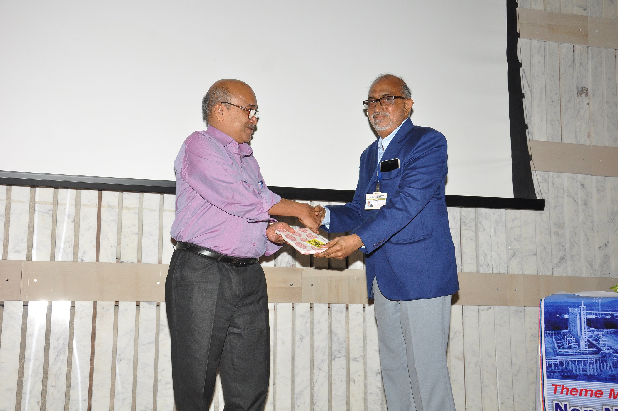 ड्यूटेरियम / भारी जल के गैर-परमाणु अनुप्रयोगों पर विषय बैठक – 30.04.2019 : सत्र 1 (एचडब्ल्यूबी एवं डीएई की अन्य इकाइयों द्वारा की जा रही गतिविधियाँ)