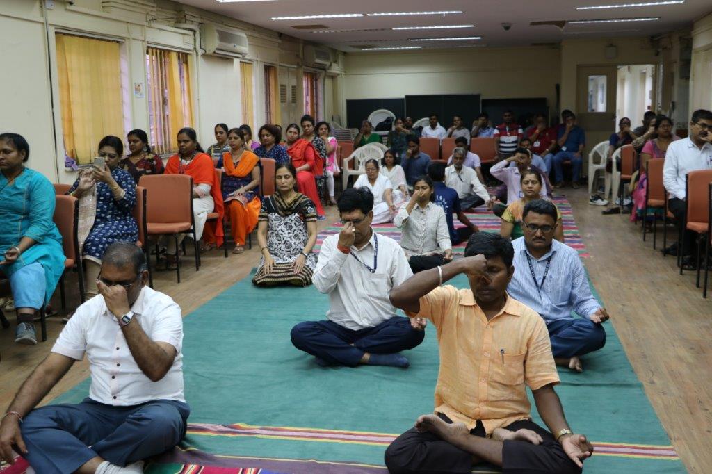 अंतरराष्ट्रीय योग दिवस 2019 एचडब्ल्यूबी (मुख्यालय) में