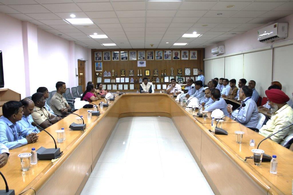 Inauguration of cold test run of Versatile Deuterated Compound Production Plant at HWBF Vadodara by Shri S. Satyakumar, Chairman & Chief Executive, HWB